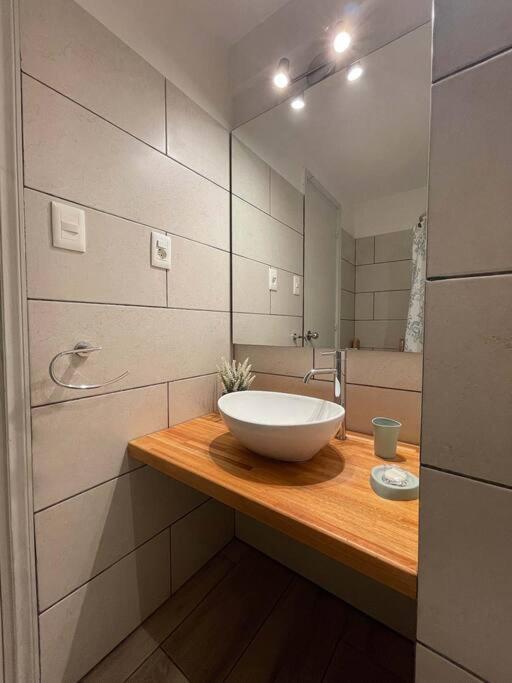 Apartamento Calido En Ciudad Vieja *